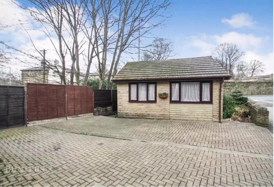 Lister Park Bradford Stylish 1Bed Coach House - Quiet & Tranquil Cottage & Parking Dış mekan fotoğraf