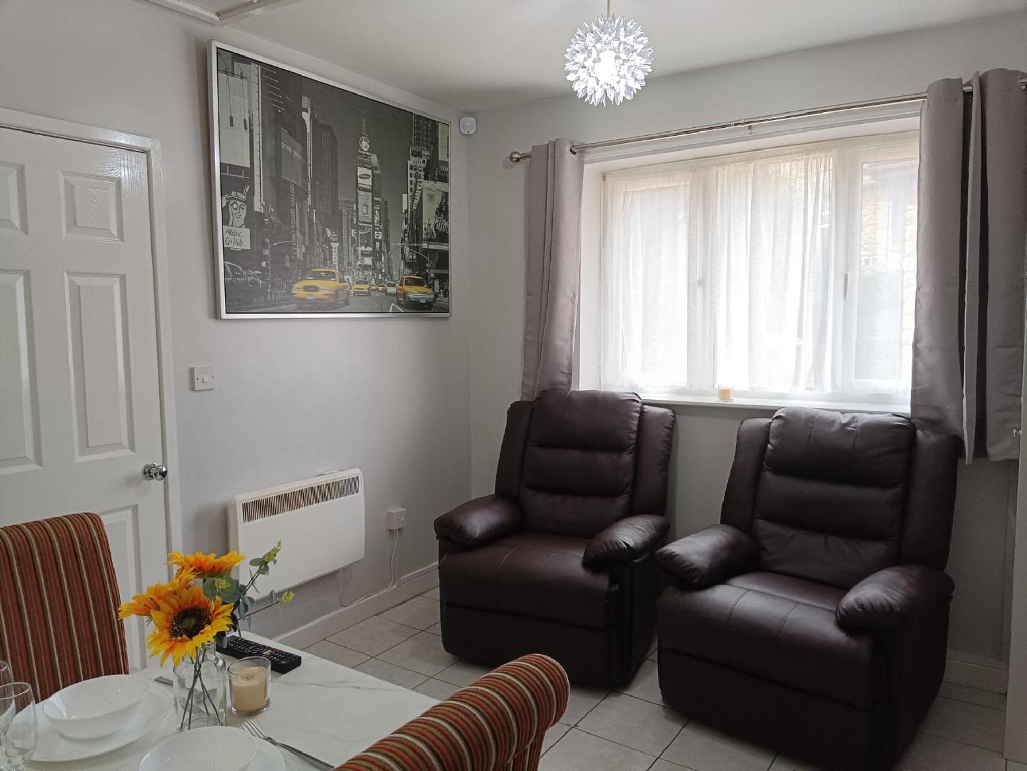 Lister Park Bradford Stylish 1Bed Coach House - Quiet & Tranquil Cottage & Parking Dış mekan fotoğraf